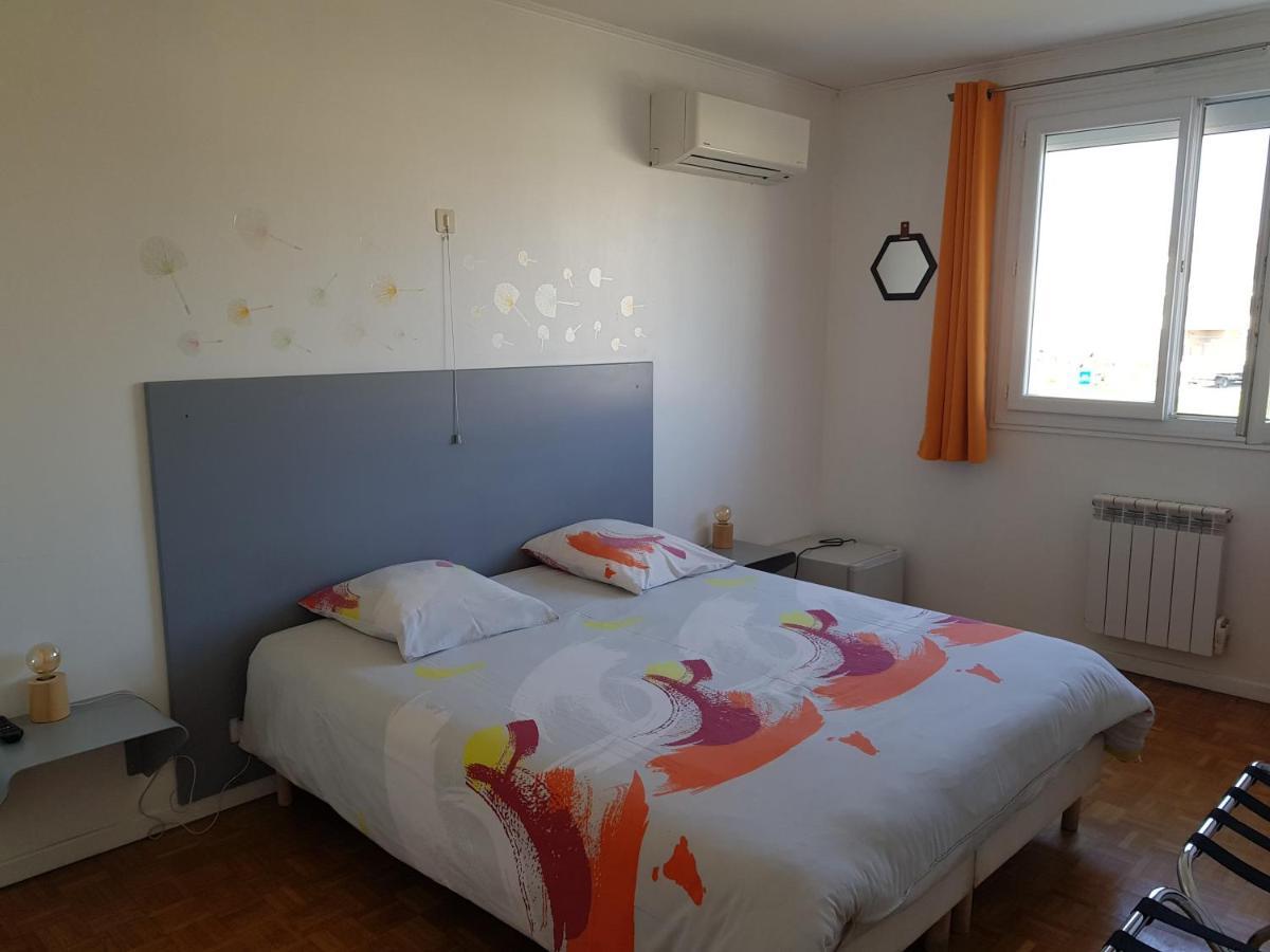 Maison Venitia Aussonne ภายนอก รูปภาพ