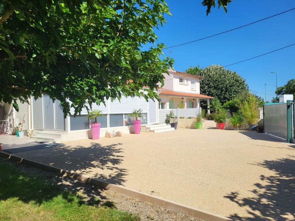 Maison Venitia Aussonne ภายนอก รูปภาพ