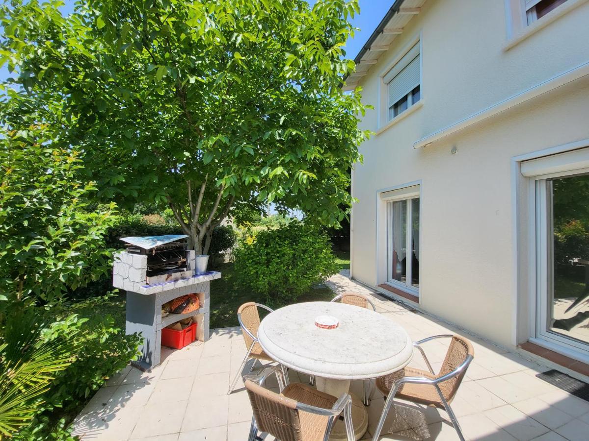 Maison Venitia Aussonne ภายนอก รูปภาพ